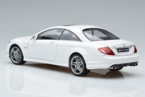 Mercedes CL63 AMG C216 ホワイト AUTOart 1:18 76167 メタル - 画像 5/6