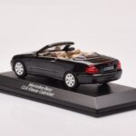 Mercedes CLK A209 カブリオレ オブシディアンブラック メタリック Minichamps 1:43 - image 3 of 4
