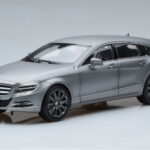Mercedes CLS Shooting Brake X218 アラナイトグレー Norev 1:18