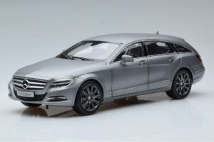 Mercedes CLS Shooting Brake X218 アラナイトグレー Norev 1:18