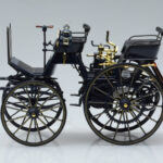 Mercedes Daimler Motorkutsche ダークブルー Norev 1:18 - image 3 of 6