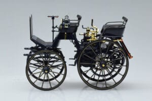Mercedes Daimler Motorkutsche ダークブルー Norev 1:18 183700 メタル - 画像 3/6