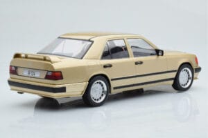 Mercedes E-Class W124 Tuning ベージュ MCG 1:18 MCG18342 メタル - 画像 2/6