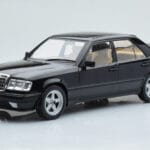 Mercedes E-Class W124 Tuning ブラック MCG 1:18
