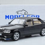 Mercedes E-Class W124 Tuning ブラック MCG 1:18 - image 6 of 6