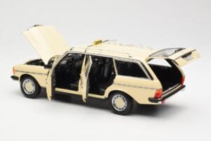 Mercedes 230T W123 T-Model タクシー Norev 1:18 183731 メタル - 画像 5/8