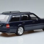 Mercedes E36 AMG S124 ブルー Otto 1:18 OT753 レジン - image 2 of 6