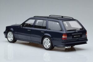 Mercedes E36 AMG S124 ブルー Otto 1:18 OT753 レジン - 画像 5/6