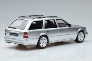 Mercedes E36 AMG S124 シルバー Otto 1:18 OT889 レジン - 画像 2/6
