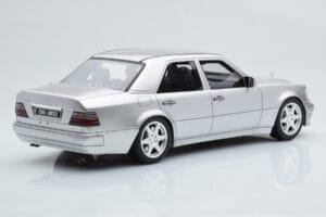 Mercedes E500 W124 シルバー Otto 1:18 OT623 レジン - 画像 2/6