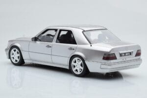 Mercedes E500 W124 シルバー Otto 1:18 OT623 レジン - 画像 5/6