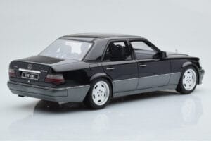 Mercedes E60 AMG W124 ブラック Otto 1:18 OT131 レジン - 画像 2/6