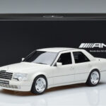 Mercedes E60 AMG W124 ホワイト Otto 1:18 - image 6 of 6