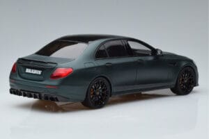 Mercedes E63 AMG Brabus 800 W213 グリーン GT Spirit 1:18 GT208 レジン - 画像 2/6