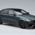 Mercedes E63 AMG Brabus 800 W213 グリーン GT Spirit 1:18 - image 4 of 6
