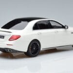 Mercedes AMG E63 S W213 ホワイト GT Spirit 1:18 - image 2 of 6