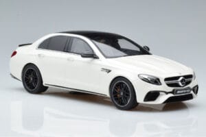 Mercedes AMG E63 S W213 ホワイト GT Spirit 1:18 B66965711 レジン - 画像 4/6