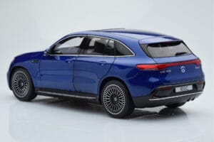 Mercedes EQC 400 ブリリアントブルー NZG 1:18 B66963757 メタル - 画像 5/8