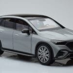 Mercedes EQE SUV X294 AMG Line アルパイングレー NZG 1:18 - image 6 of 8