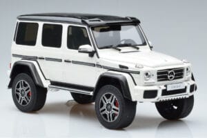 Mercedes G500 4x4 W463 GT Spirit 1:18 GT142 レジン - 画像 4/6