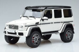 Mercedes G500 4x4 W463 GT Spirit 1:18 GT142 レジン