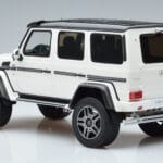 Mercedes G500 4x4 W463 GT Spirit 1:18 GT142 レジン - image 5 of 6