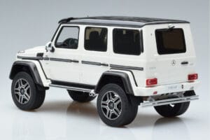 Mercedes G500 4x4 W463 GT Spirit 1:18 GT142 レジン - 画像 5/6