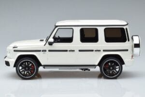 Mercedes AMG G63 W463 ホワイト GT Spirit 1:18 KJ038 メタル - 画像 3/6