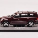 Mercedes GL X164 カーネリアンレッド Minichamps 1:43