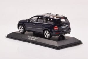 Mercedes GL X164 タンザナイトブルー Minichamps 1:43 B66962228 メタル - 画像 3/4
