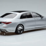 Mercedes Maybach S600 W222 V12 Biturbo ハイテクシルバー Almost Real 1:18 - image 3 of 12