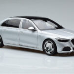Mercedes Maybach S600 W222 V12 Biturbo ハイテクシルバー Almost Real 1:18 - image 6 of 12