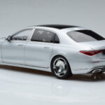 Mercedes Maybach S600 W222 V12 Biturbo ハイテクシルバー Almost Real 1:18 - image 7 of 12