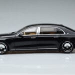 Mercedes Maybach S600 W222 V12 Biturbo オブシディアンブラック Almost Real 1:18 - image 5 of 11