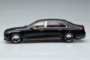 Mercedes Maybach S600 W222 V12 Biturbo オブシディアンブラック Almost Real 1:18 820115 メタル - 画像 5/11