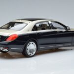 Mercedes Maybach S650 X222 シルバーブルー Norev 1:18 B66960615 メタル - image 3 of 7