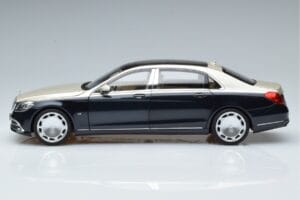 Mercedes Maybach S650 X222 シルバーブルー Norev 1:18 B66960615 メタル - 画像 4/7