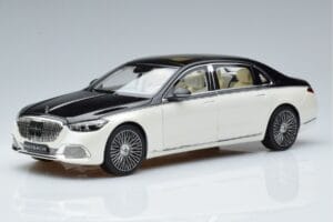 Mercedes Maybach S680 X223 ホワイト Norev 1:18 B66961424 メタル