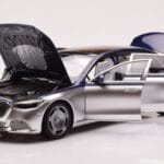 Mercedes Maybach S680 W223 ノーティカルブルー サーラスシルバー Almost Real 1:18 - image 2 of 8