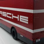 Mercedes O317 Porsche Transporter レッド CMR 1:18 - image 12 of 12