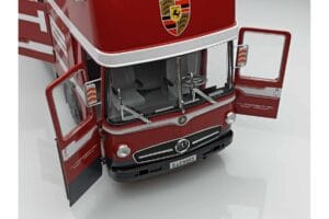 Mercedes O317 Porsche Transporter レッド CMR 1:18 CMR149 メタル - 画像 6/12