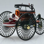 Mercedes Patent Motorwagen グリーン Norev 1:18 - image 2 of 6