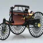 Mercedes Patent Motorwagen グリーン Norev 1:18