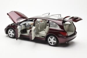 Mercedes R-Class W251 レッド メタリック Minichamps 1:18 150034602 メタル - 画像 5/8