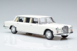 Mercedes S-Class 600 W100 LWB Pullman ホワイト MCG 1:18 MCG18188 メタル - 画像 4/6