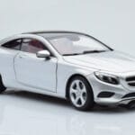 Mercedes S-Class W222 イリジウムシルバー Norev 1:18 - image 6 of 8