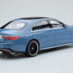 Mercedes S-Class W223 ヴィンテージブルー Norev 1:18 - image 3 of 7