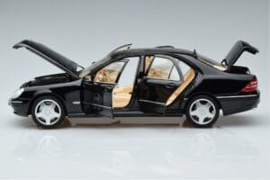 Mercedes S-Class W220 S55 AMG リミテッドエディション Norev 1:18 183812 メタル - 画像 3/7