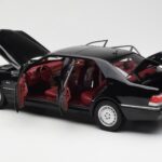 Mercedes S600 W140 ブラック Norev 1:18 - image 5 of 8