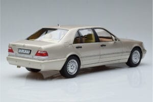 Mercedes S600 W140 シルバー Norev 1:18 183723 メタル - 画像 3/7